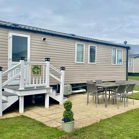 Caravan Church Farm Holiday Village Pagham Exterior photo