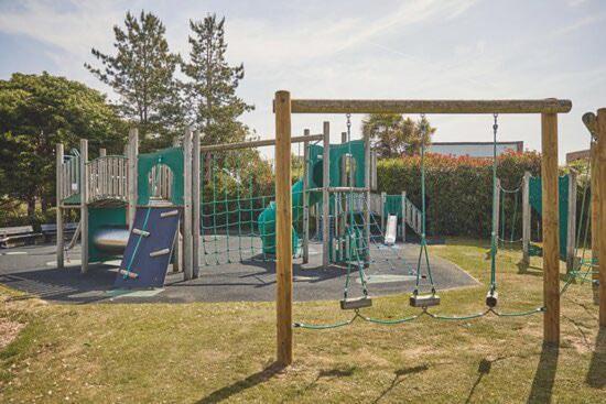 Caravan Church Farm Holiday Village Pagham Exterior photo
